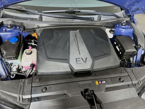 Used 2023 Kia EV6 Wind w/ Wind Technology Package RWD image 34