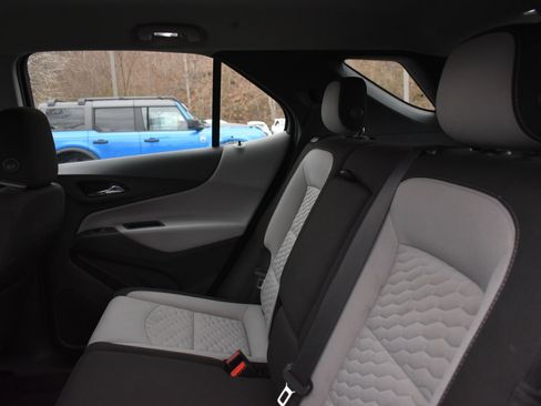 Used 2020 Chevrolet Equinox LS image 13
