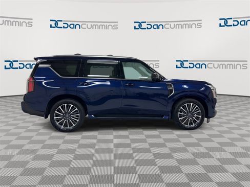 Used 2025 Nissan Armada Platinum Reserve image 9