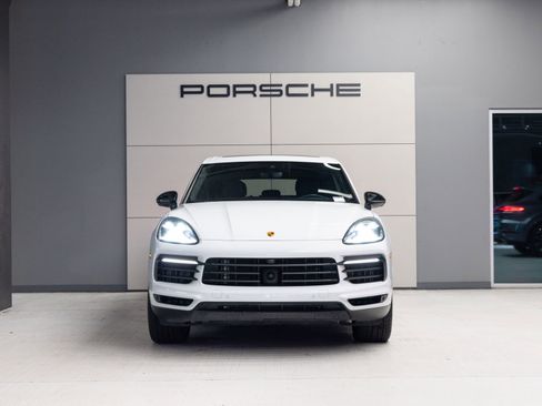 Certified 2023 Porsche Cayenne S Platinum AWD/4WD image 10