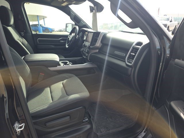 Used 2022 RAM 1500 Big Horn AWD/4WD image 12