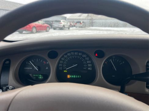 Used 2002 Buick Le Sabre Custom image 18