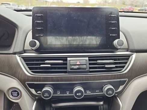 Used 2019 Honda Accord EX image 23