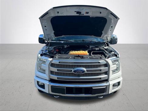 Used 2016 Ford F150 Platinum w/ Technology Package AWD/4WD image 4
