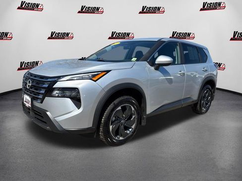 Certified 2024 Nissan Rogue SV AWD/4WD image 1