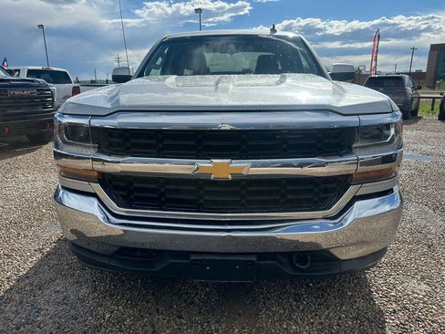 Used 2019 Chevrolet Silverado 1500 LT AWD/4WD image 3
