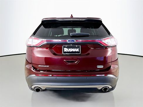 Used 2018 Ford Edge SEL w/ Equipment Group 201A image 6
