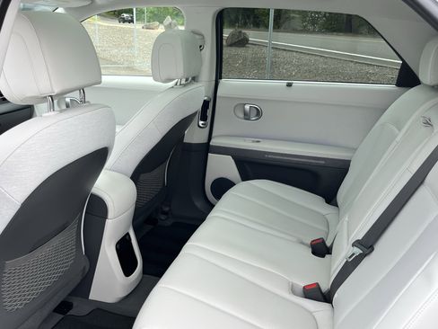 Certified 2024 Hyundai Ioniq 5 Limited AWD/4WD image 13