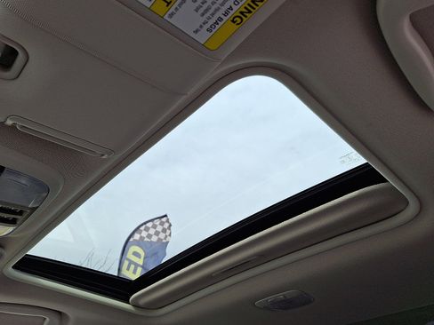 Certified 2025 Subaru Crosstrek 2.0i Premium image 12