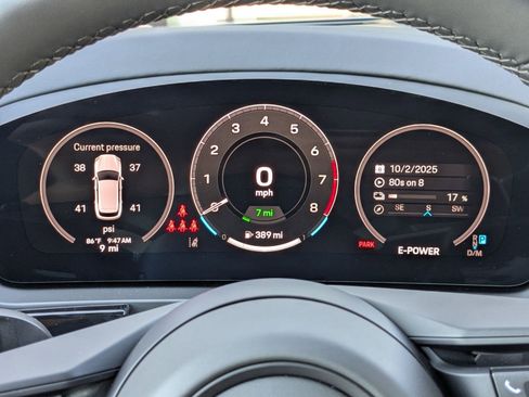 New 2026 Porsche Cayenne S image 16