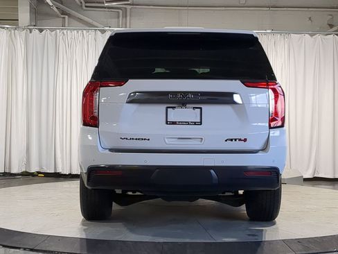 Used 2023 GMC Yukon AT4 w/ Technology Package image 16