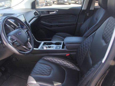 Certified 2024 Ford Edge Titanium AWD/4WD image 24
