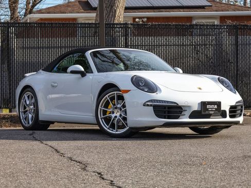 Used 2016 Porsche 911 Carrera image 4
