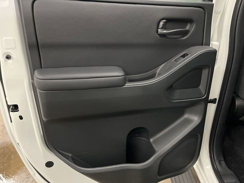 New 2026 Nissan Frontier SV AWD/4WD image 19