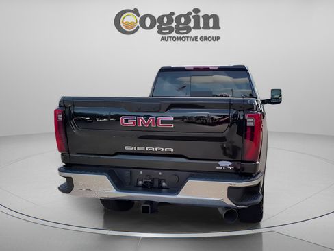 Used 2025 GMC Sierra 2500 SLT w/ SLT Premium Package image 13