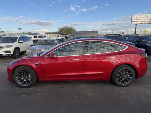 Used 2020 Tesla Model 3 Standard Range Plus image 11