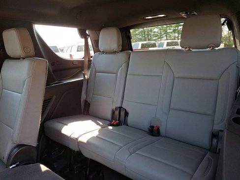 Used 2023 Chevrolet Tahoe LT AWD/4WD image 10