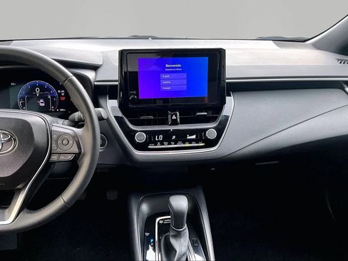Used 2026 Toyota Corolla SE FWD image 7