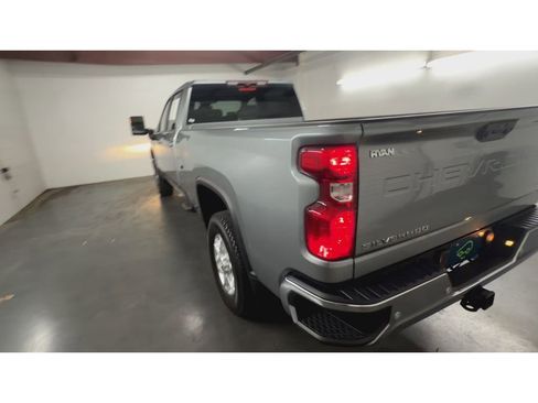 Used 2026 Chevrolet Silverado 2500 LT w/ Safety Package AWD/4WD image 7