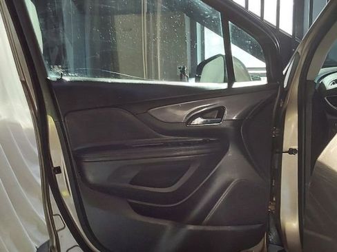 Used 2018 Buick Encore Preferred image 13