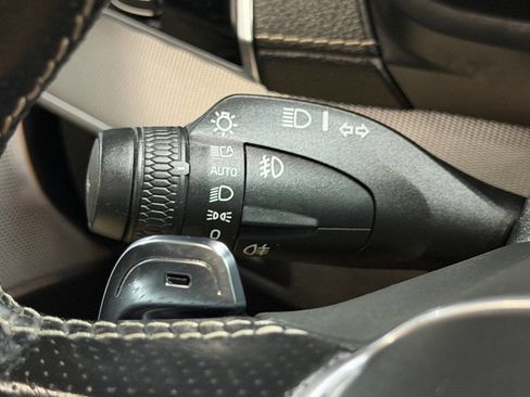 Used 2019 Volvo XC90 T6 R-Design w/ Protection Package Premier image 41