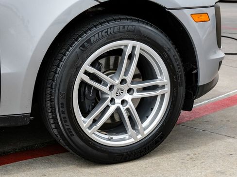 Used 2020 Porsche Macan AWD/4WD image 64