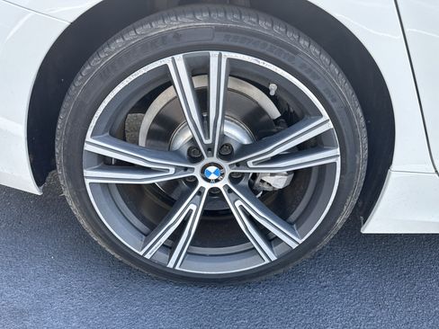 Used 2019 BMW 330i Sedan RWD image 13
