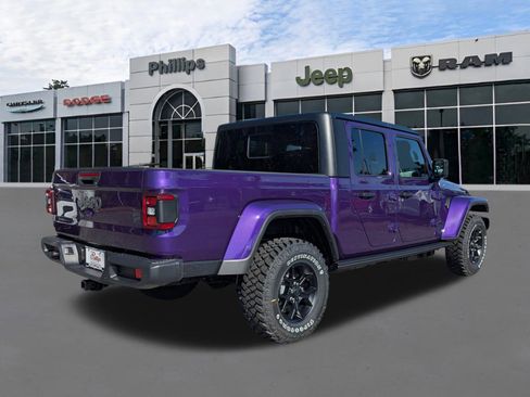 New 2026 Jeep Gladiator Sport image 3