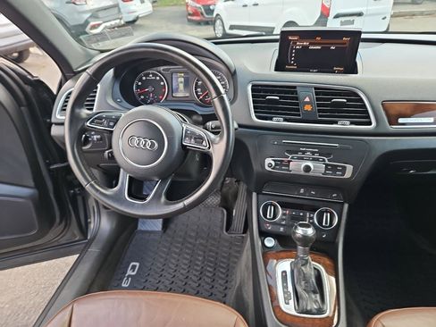 Used 2017 Audi Q3 2.0T Premium Plus w/ Premium Plus Package AWD/4WD image 24