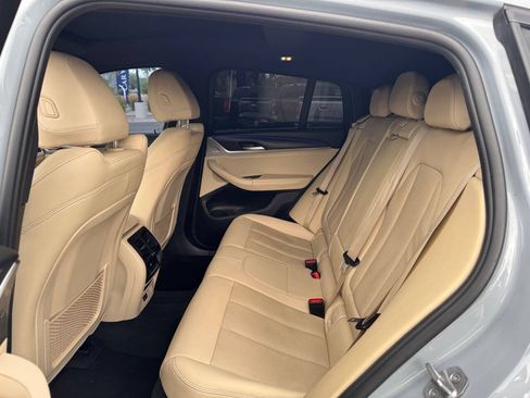 Used 2022 BMW X4 xDrive30i w/ M Sport Package 2 AWD/4WD image 31