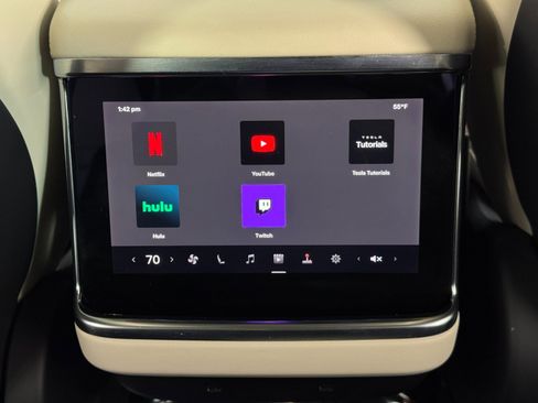 Used 2021 Tesla Model S Long Range image 37