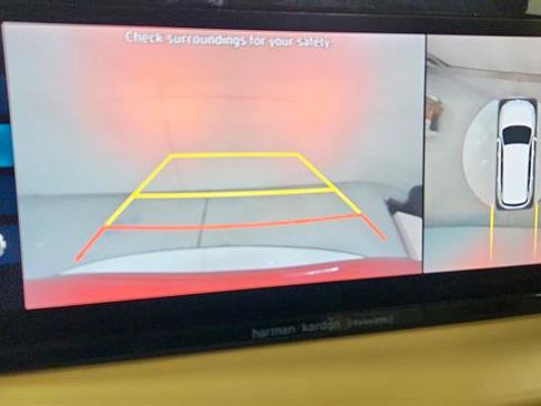 Used 2021 Hyundai Santa Fe Calligraphy w/ Cargo Package image 18