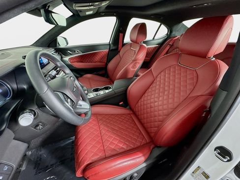 Certified 2025 Genesis G70 3.3T Advanced w/ Sport Prestige Package image 11