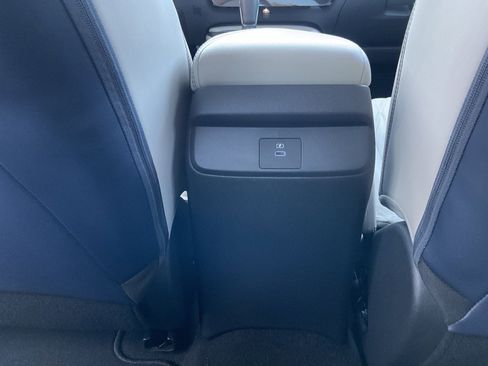New 2026 Nissan Sentra SL w/ Floor Mat Package image 17