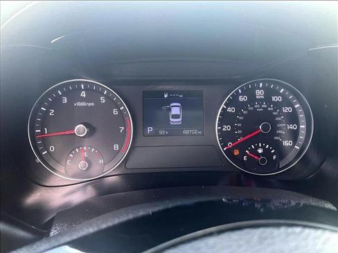 Used 2019 Kia Forte LXS FWD image 22