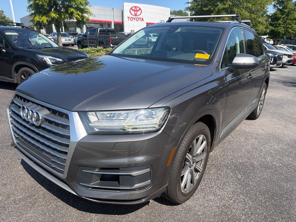 Used 2019 Audi Q7 3.0T Premium Plus w/ Premium Plus Package AWD/4WD image 1