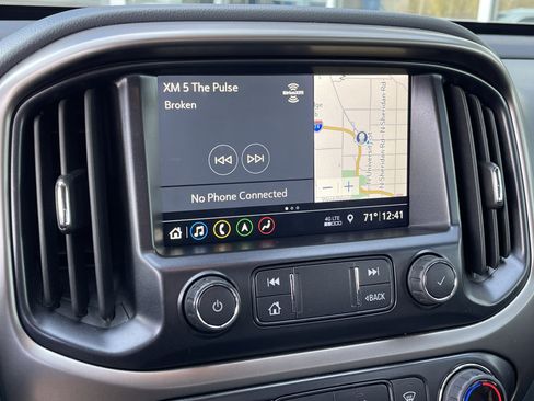 Used 2021 Chevrolet Colorado Z71 w/ Safety Package image 25