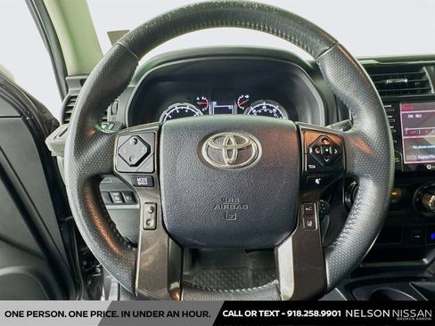Used 2021 Toyota 4Runner TRD Off-Road Premium w/ Moonroof Package AWD/4WD image 11
