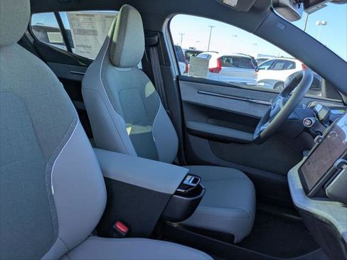 New 2026 Volvo EX30 Ultra image 14