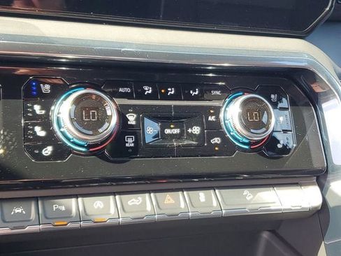 New 2026 GMC Sierra 1500 Denali Ultimate AWD/4WD image 24