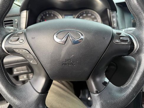 Used 2011 INFINITI M37 x w/ Premium Pkg image 35