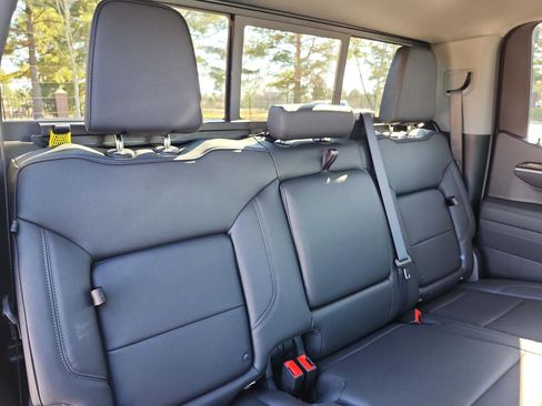 Certified 2026 Chevrolet Silverado 1500 RST w/ RST All Star Premium Package image 10