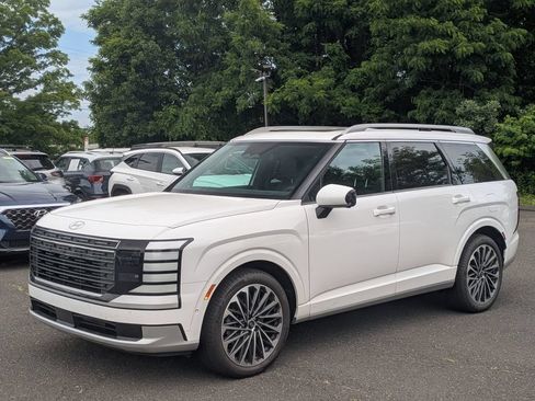Certified 2026 Hyundai Palisade Calligraphy AWD/4WD image 5