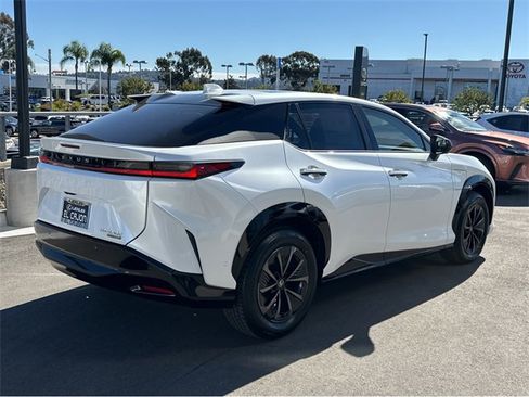 New 2026 Lexus RZ 450e AWD image 6