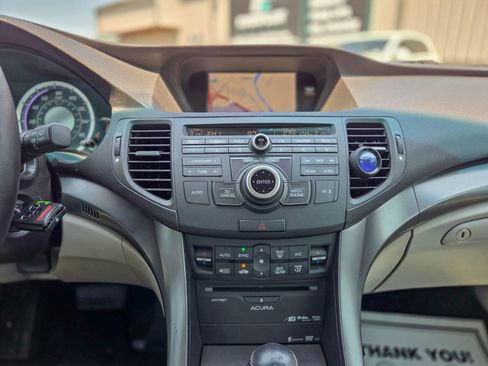 Used 2011 Acura TSX Sport Wagon image 11