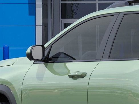 New 2026 Chevrolet Equinox ACTIV w/ Convenience Package III image 13