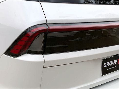 New 2026 Lincoln Navigator Reserve AWD/4WD image 14