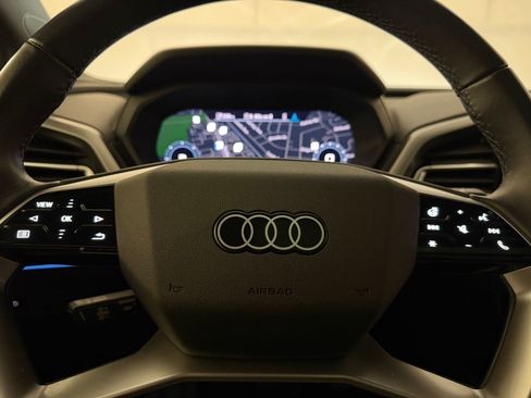 Used 2023 Audi Q4 e-tron Premium w/ Premium Plus RWD image 17
