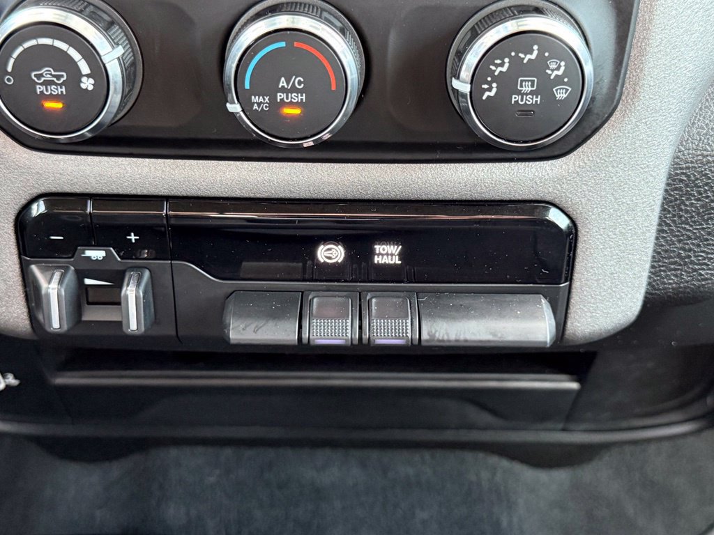 Used 2019 RAM 2500 Tradesman AWD/4WD image 25