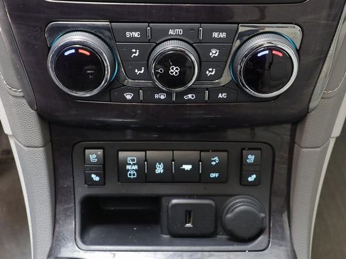 Used 2016 Buick Enclave Premium w/ Experience Buick Package image 13